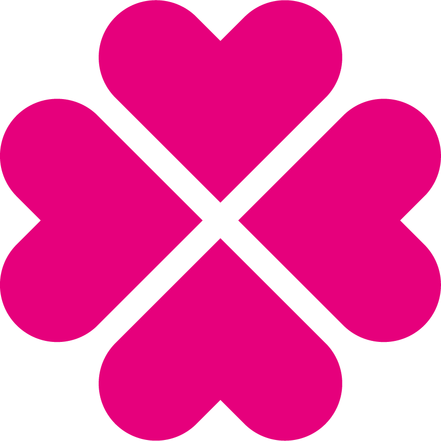 Klavertje vier opgebouwd uit harten